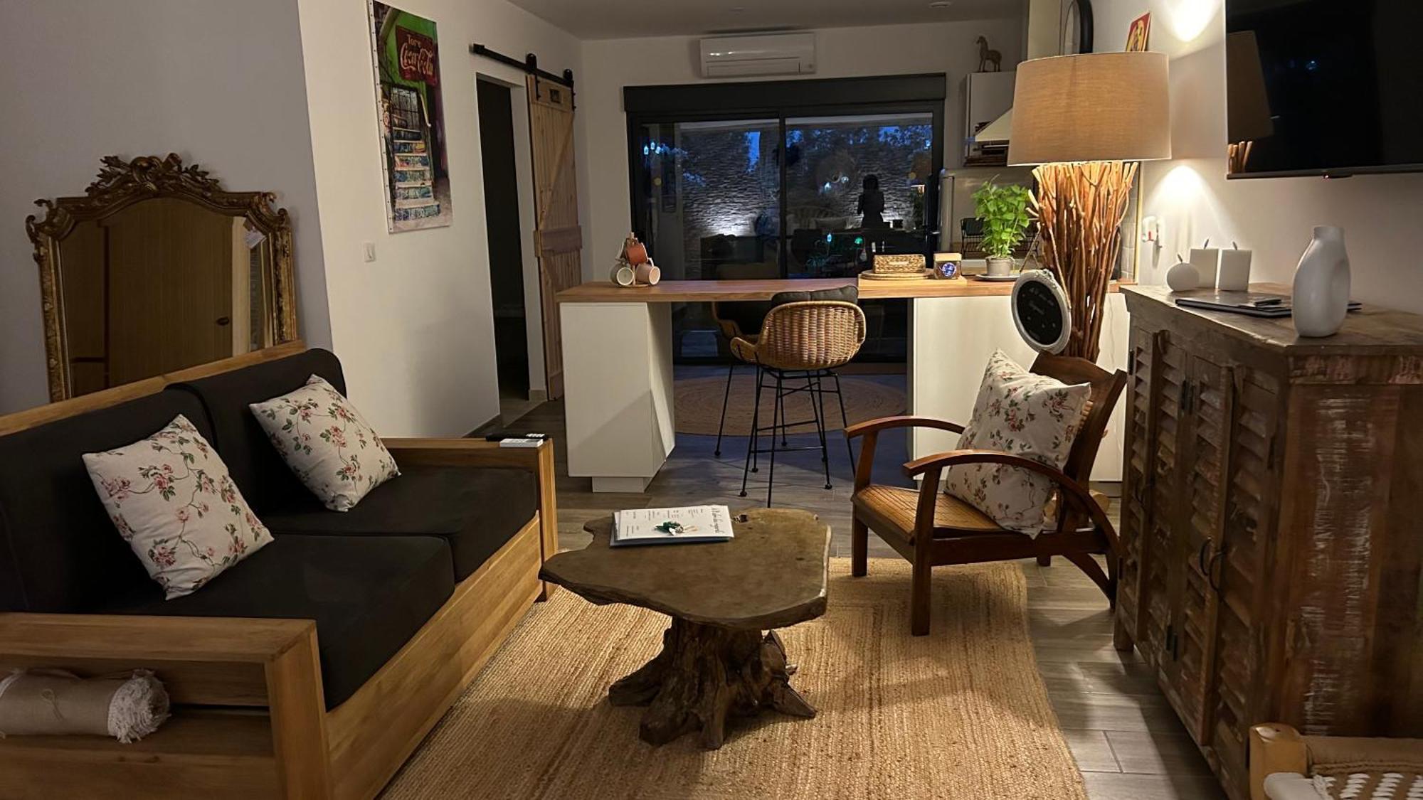 Loft Sauna Balneotherapie ボーケール エクステリア 写真